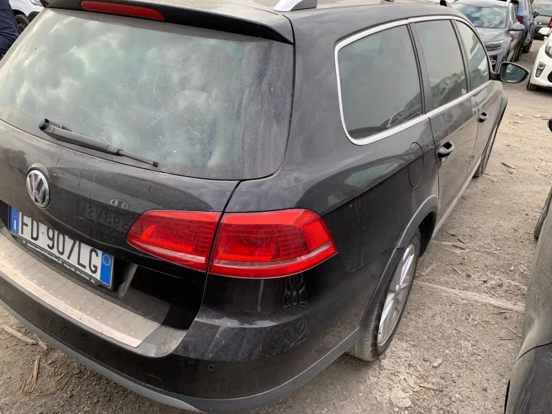 Volkswagen Passat (КАТО НОВА) Image 7