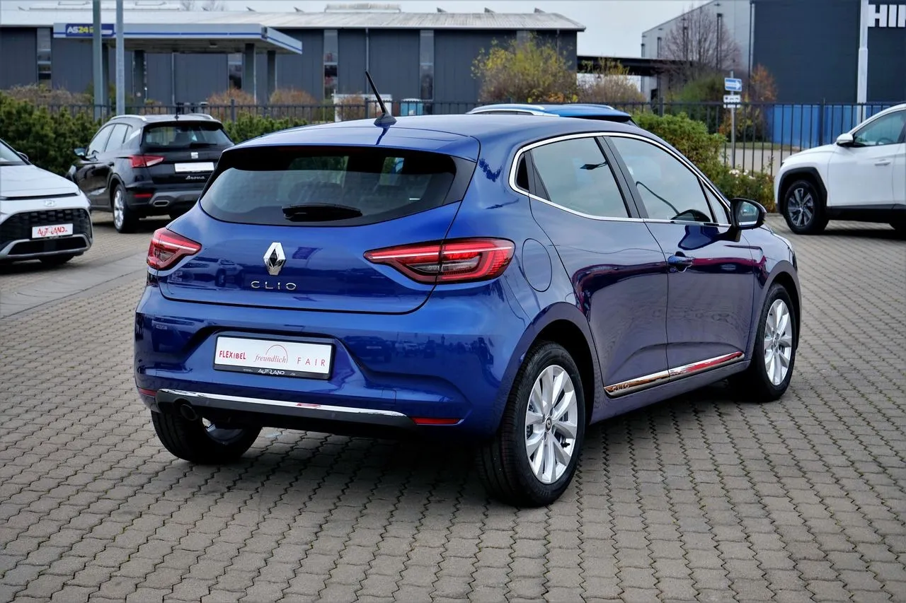 Renault Clio TCe 90 Navi LED Tempomat  Image 4